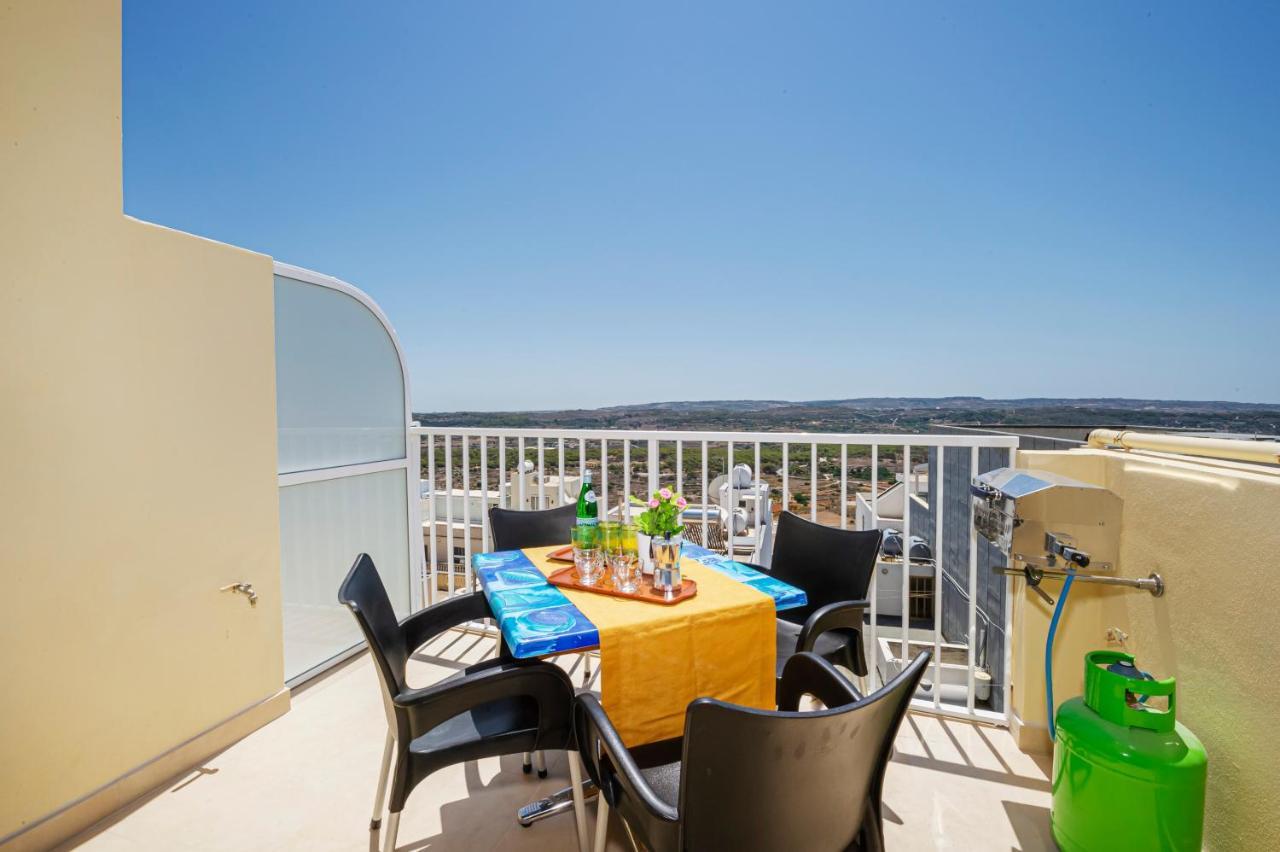 Summer Breeze Apartment With Panoramic Terrace - By Getawaysmalta メーリッハ エクステリア 写真