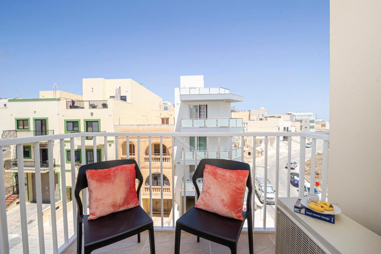 Summer Breeze Apartment With Panoramic Terrace - By Getawaysmalta メーリッハ エクステリア 写真