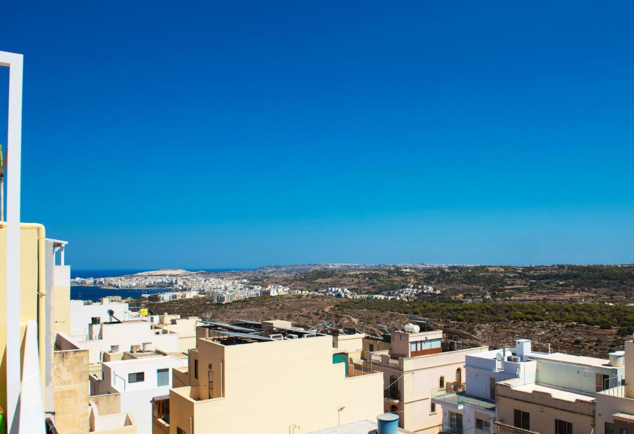Summer Breeze Apartment With Panoramic Terrace - By Getawaysmalta メーリッハ エクステリア 写真